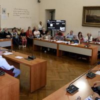 “Quella cava è inopportuna”: il consiglio comunale prende posizione su San Bernardo