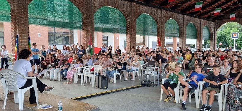 Umanità Sospesa: quando le comunità locali diventano luoghi di resistenza civile