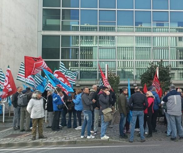 Telecontact: la “ripicca” di TIM che toglie il sonno ai lavoratori